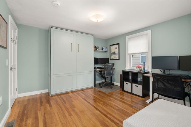 152 Sprague St, Dedham, MA 02026