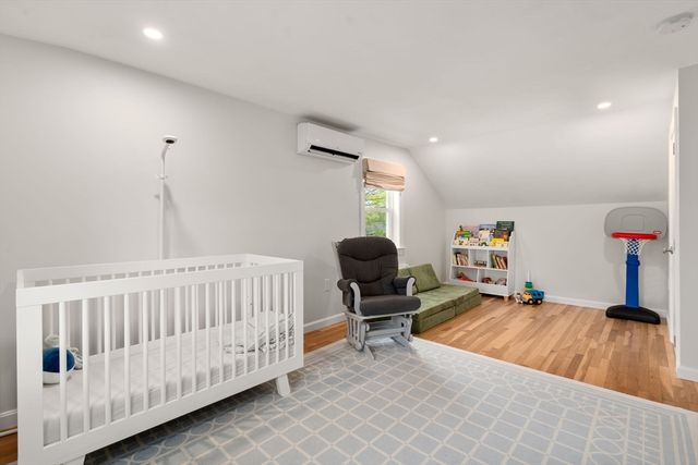 152 Sprague St, Dedham, MA 02026