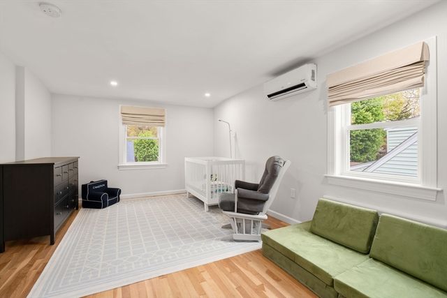 152 Sprague St, Dedham, MA 02026