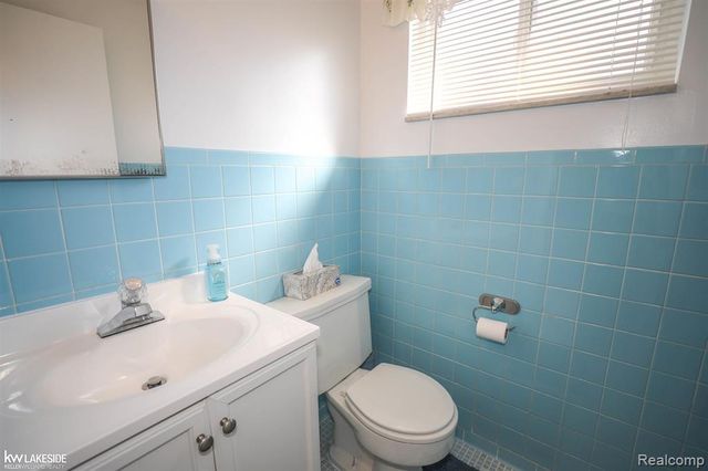 13325 Iowa Drive, Warren, MI 48088