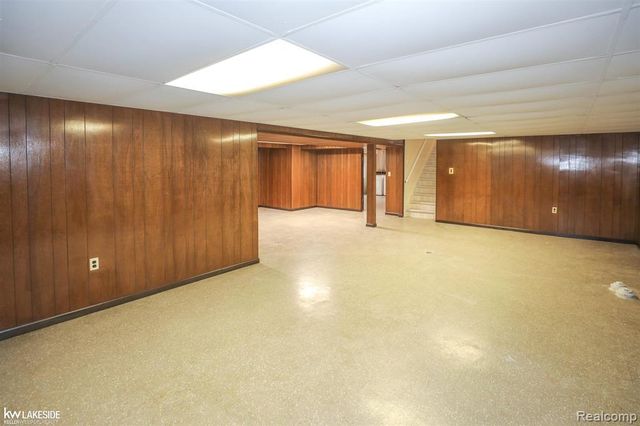 13325 Iowa Drive, Warren, MI 48088