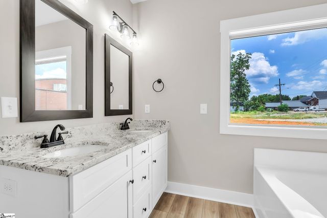 110 Saluda Street, Belton, SC 29672