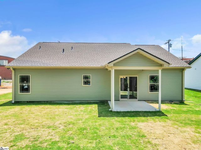 110 Saluda Street, Belton, SC 29672