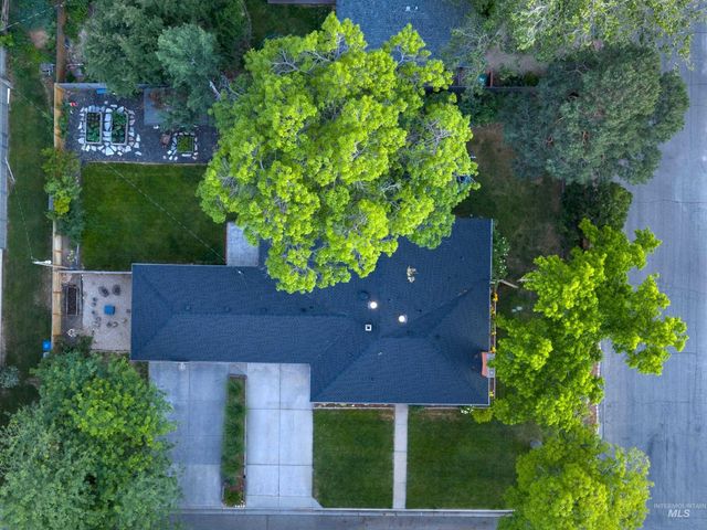 5421 W Plymouth St, Boise, ID 83706