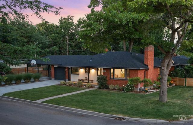 5421 W Plymouth St, Boise, ID 83706