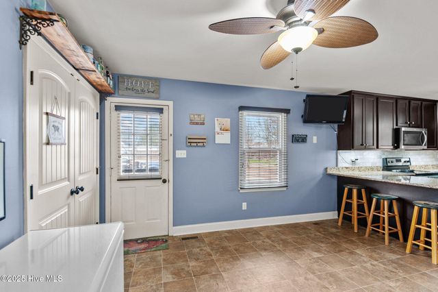 359 Beulaville Highway, Richlands, NC 28574