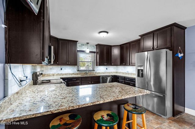 359 Beulaville Highway, Richlands, NC 28574