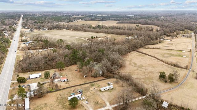 359 Beulaville Highway, Richlands, NC 28574
