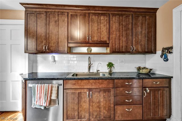 19607 Fairmount Boulevard, Shaker Heights, OH 44118