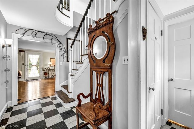 19607 Fairmount Boulevard, Shaker Heights, OH 44118