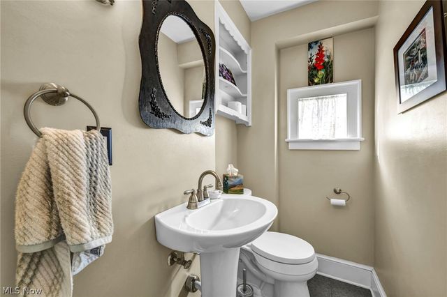 19607 Fairmount Boulevard, Shaker Heights, OH 44118