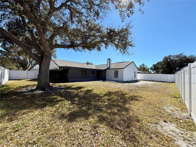 6718 LEEWARD ISLE WAY, Tampa, FL 33615