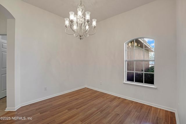 13775 DEVAN LEE Drive E, Jacksonville, FL 32226