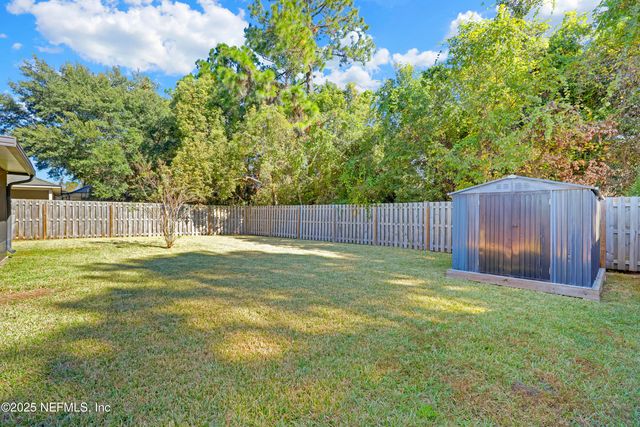 13775 DEVAN LEE Drive E, Jacksonville, FL 32226