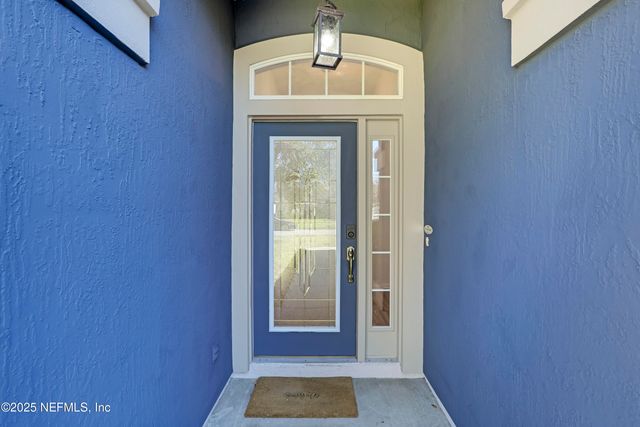 13775 DEVAN LEE Drive E, Jacksonville, FL 32226