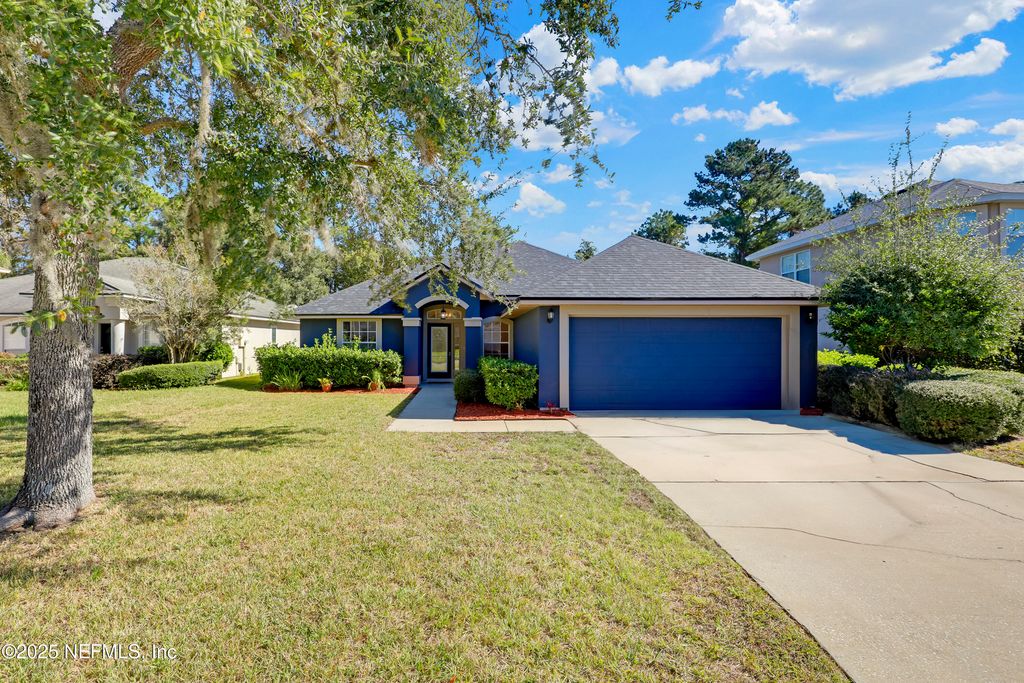 13775 DEVAN LEE Drive E, Jacksonville, FL 32226