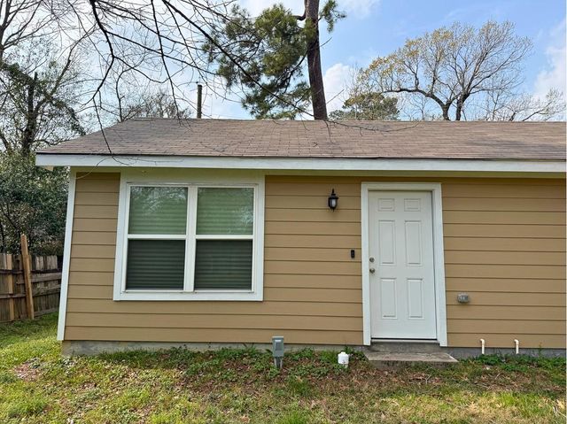 30227 E Geneva Dr, The Woodlands, TX 77386