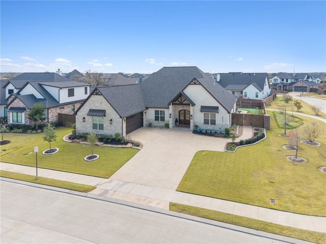 4804 Crystal Ridge Court, College Station, TX 77845