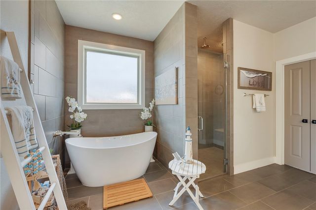 4804 Crystal Ridge Court, College Station, TX 77845