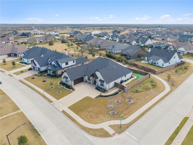 4804 Crystal Ridge Court, College Station, TX 77845