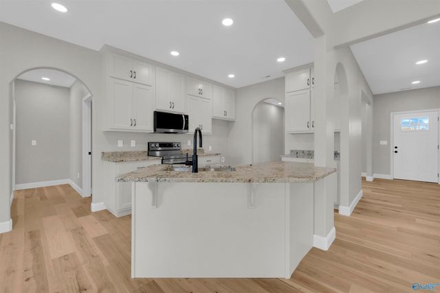 300 County Road 1010, Fort Payne, AL 35968