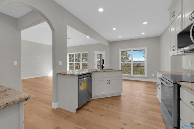 300 County Road 1010, Fort Payne, AL 35968