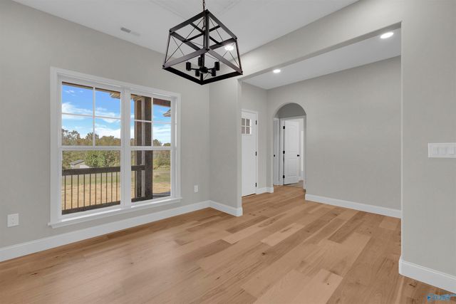 300 County Road 1010, Fort Payne, AL 35968