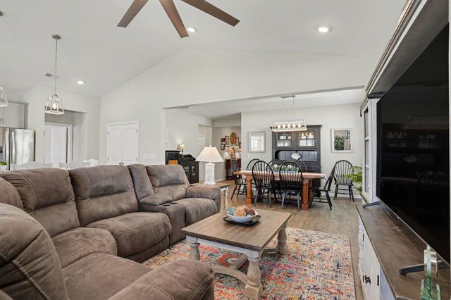 644 Oyster Dr., Myrtle Beach, SC 29588