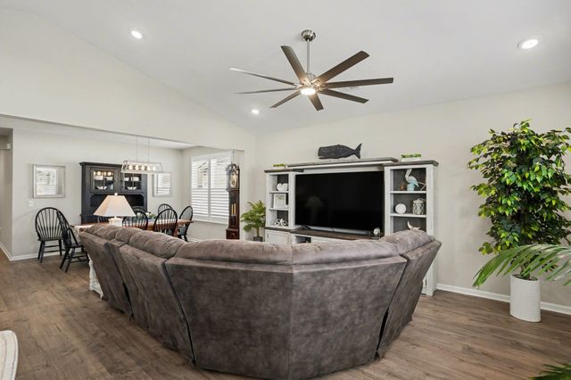 644 Oyster Dr., Myrtle Beach, SC 29588