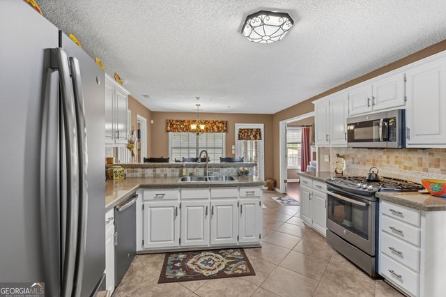 800 Karie Drive, Mcdonough, GA 30253