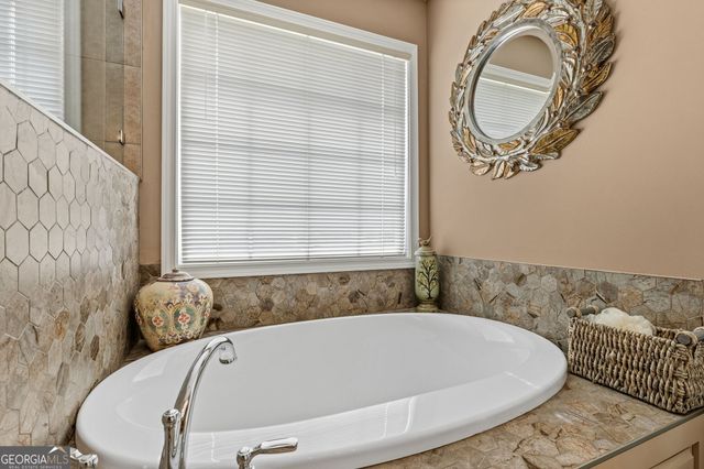 800 Karie Drive, Mcdonough, GA 30253