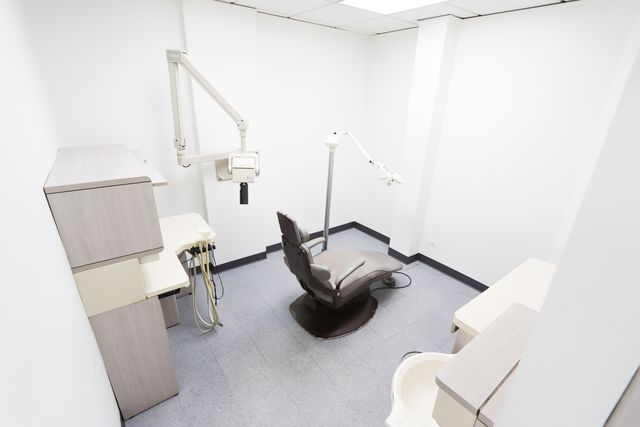 6816 W Archer Avenue, Chicago, IL 60638