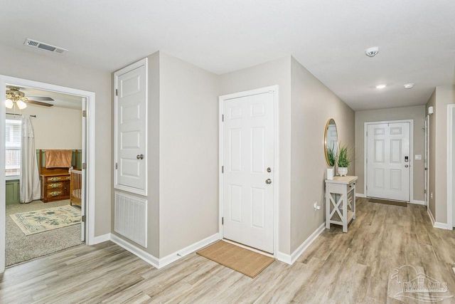 4377 Tiger Oak Ct, Pace, FL 32571