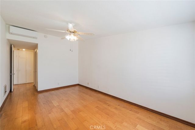 1681 Tam O Shanter Road M12 10H, Seal Beach, CA 90740