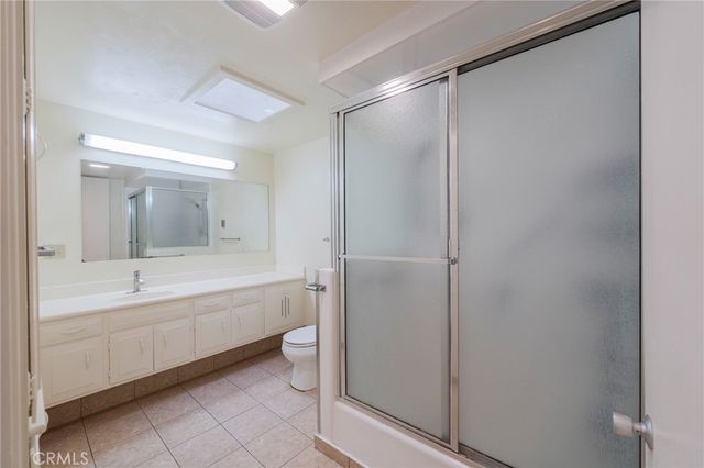1681 Tam O Shanter Road M12 10H, Seal Beach, CA 90740