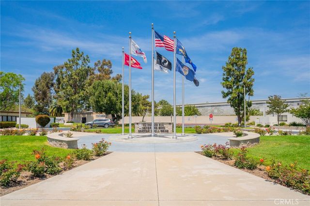1681 Tam O Shanter Road M12 10H, Seal Beach, CA 90740