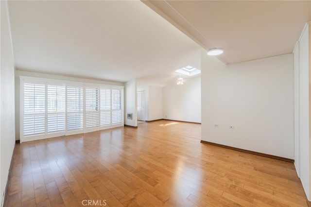 1681 Tam O Shanter Road M12 10H, Seal Beach, CA 90740