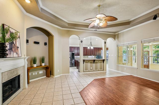 8822 Ballinger Drive, Houston, TX 77064
