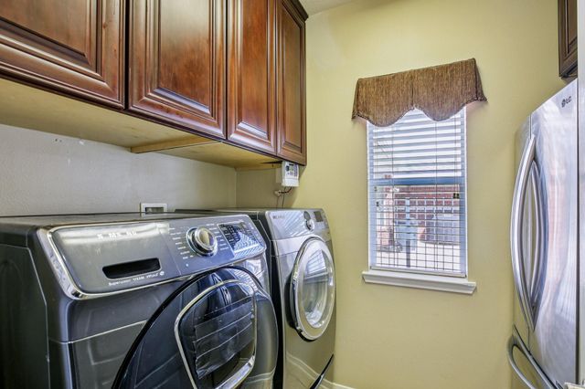8822 Ballinger Drive, Houston, TX 77064
