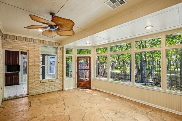 8822 Ballinger Drive, Houston, TX 77064