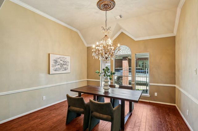 8822 Ballinger Drive, Houston, TX 77064