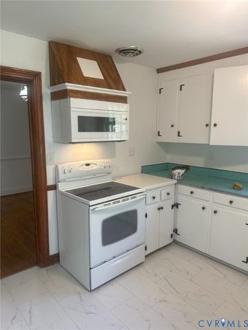 204 Henry Clay Rd, Ashland, VA 23005