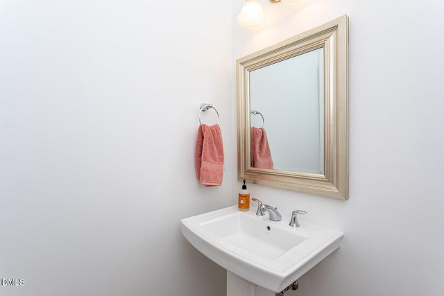 8041 Keyland Place, Wake Forest, NC 27587