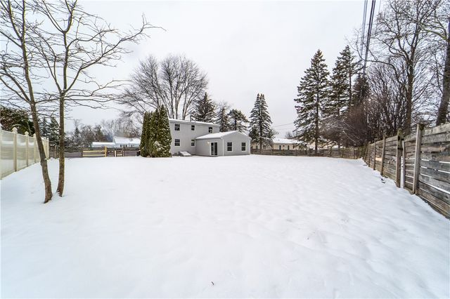 230 Mystic Lane Lane, Henrietta, NY 14623