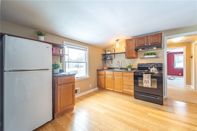 230 Mystic Lane Lane, Henrietta, NY 14623