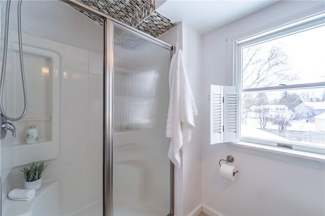 230 Mystic Lane Lane, Henrietta, NY 14623