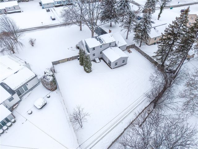 230 Mystic Lane Lane, Henrietta, NY 14623