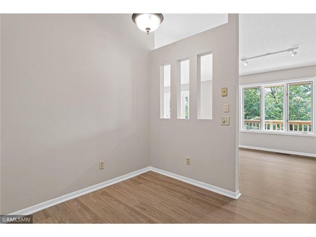 451 Hunter Hill Road, Hudson, WI 54016