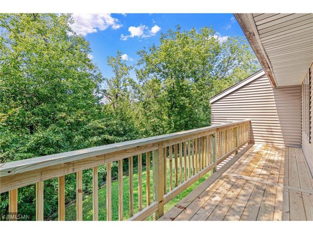 451 Hunter Hill Road, Hudson, WI 54016