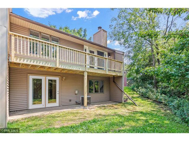 451 Hunter Hill Road, Hudson, WI 54016